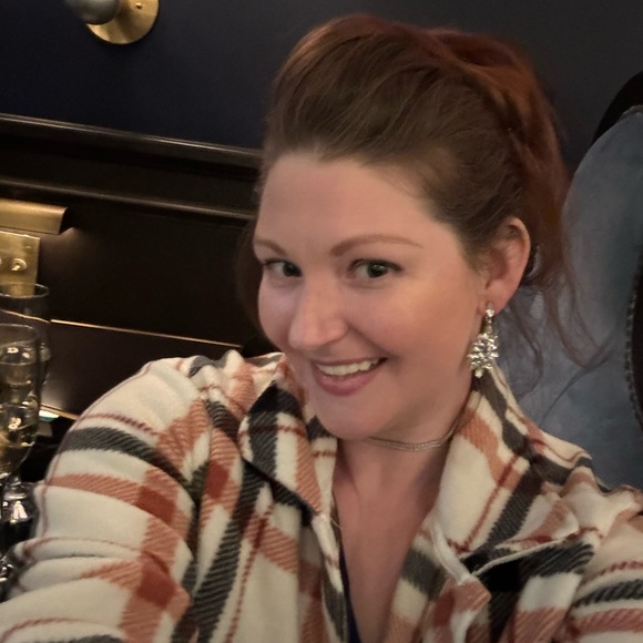 Live showโ alert!! ๐๐๐Like this post to be notified when I go LIVE!! - Picture 3 of 9